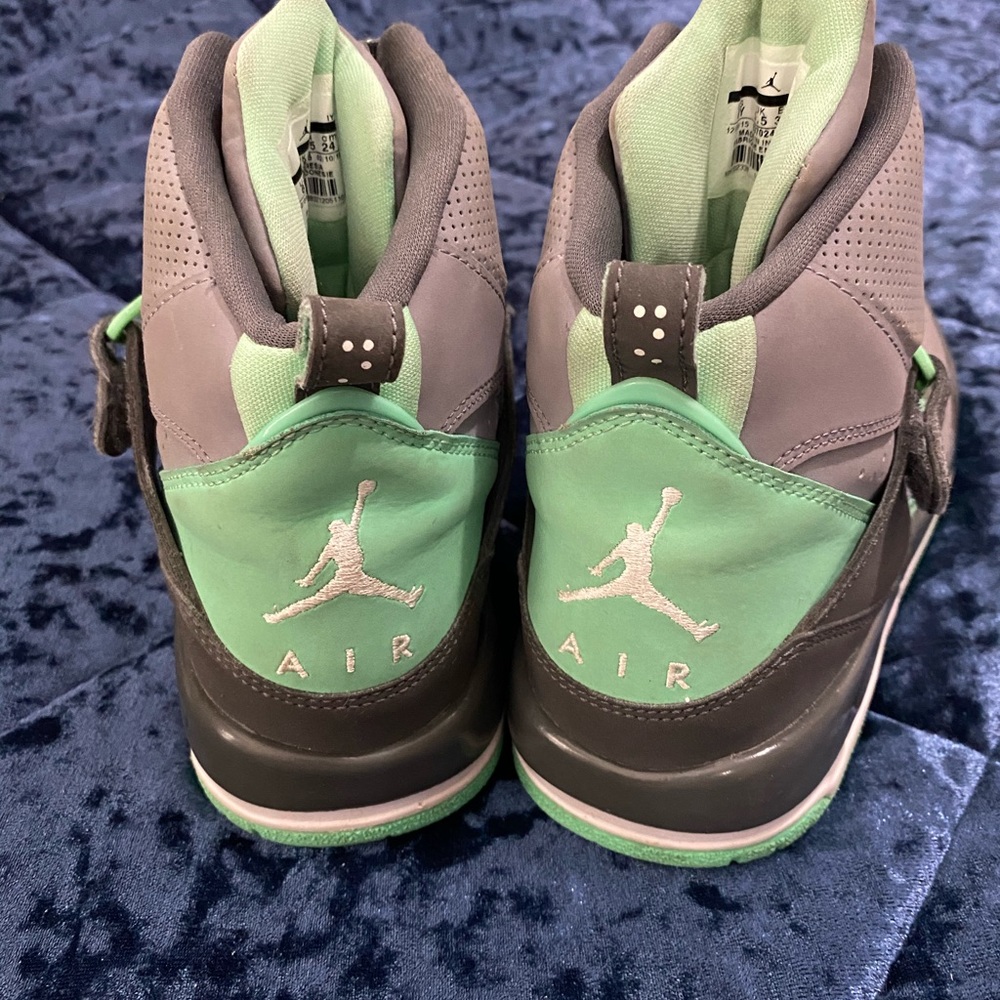 Jordan Flight - Picture 3 of 6